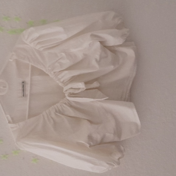 Abercrombie & Fitch cropped Ballon sleeve blouse - Picture 1 of 5